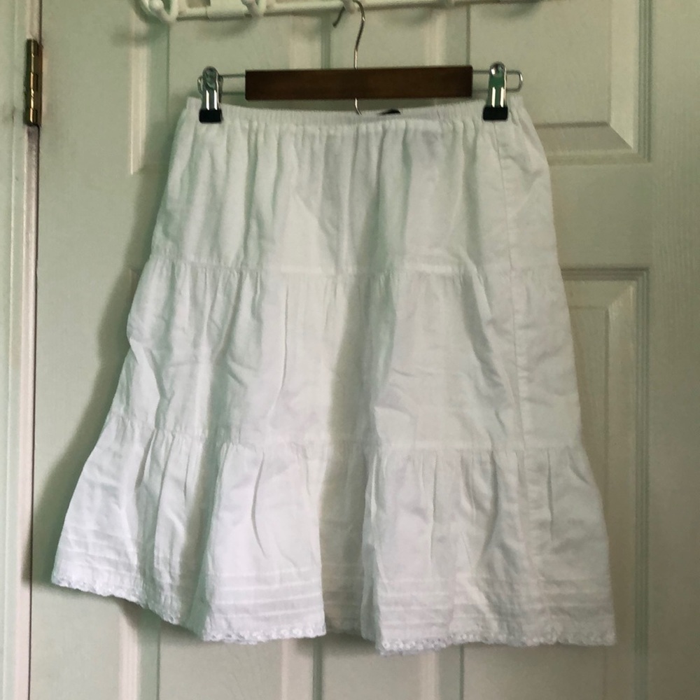 White skirt - Size 14/16